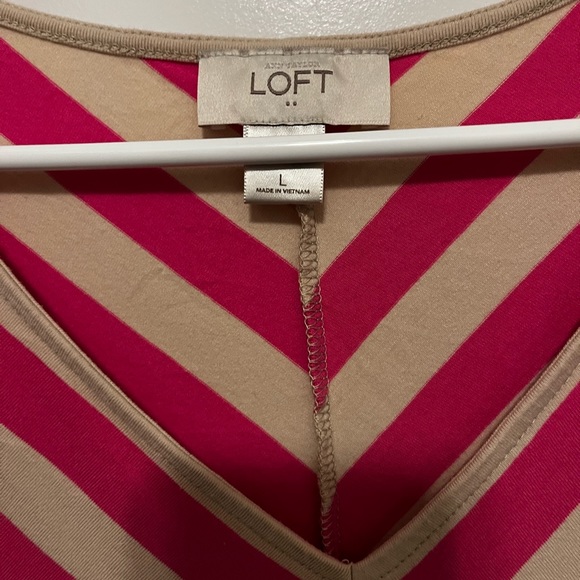 Loft dress in Pink Gently used- Pink- Large - Picture 5 of 10